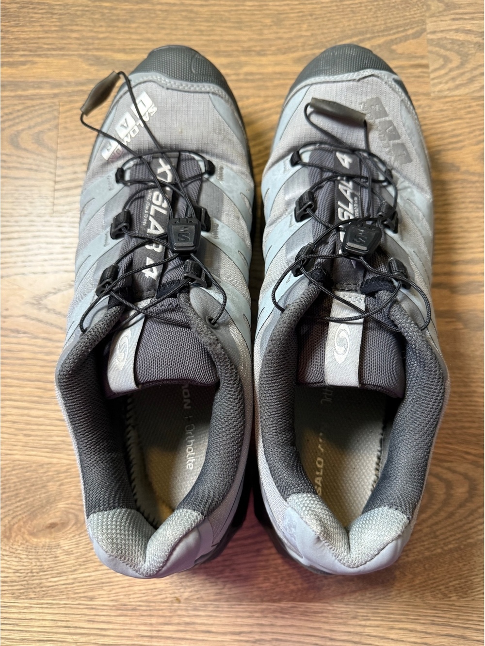Salomon Men's Trail Running Shoes Size 9.5 US Gray